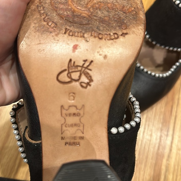 JOHN FLUEVOG - MARIN - WORN ONCE - SIZE 6 - Picture 5 of 10